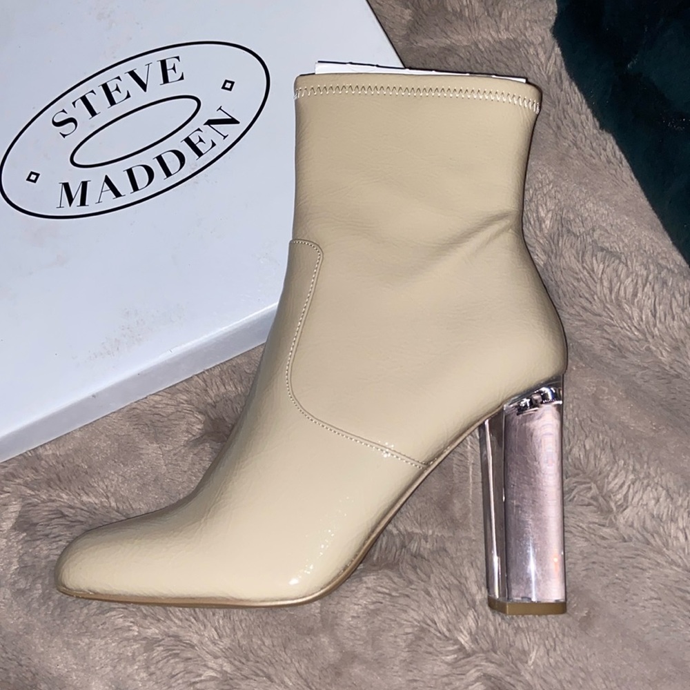 Steve Madden nude patent clear heel booties size 10